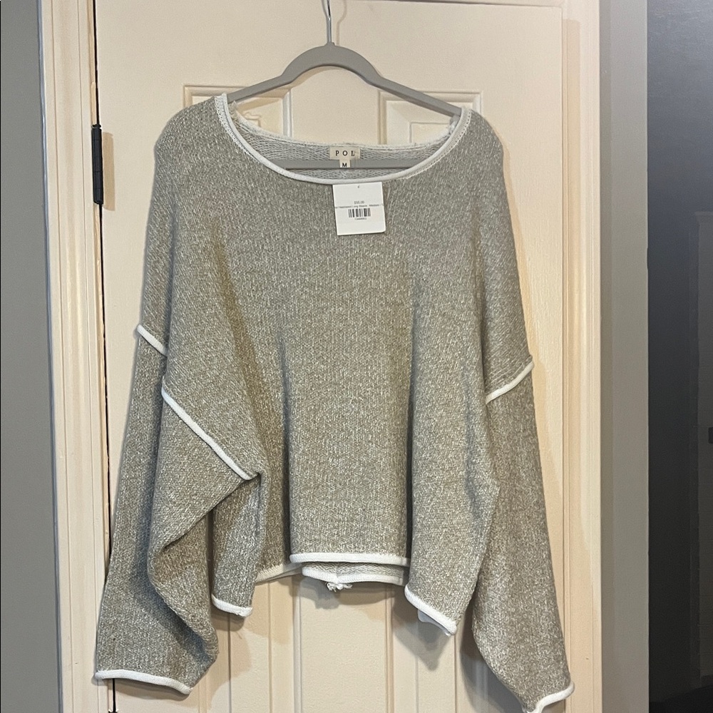 POL - Women’s Tan and White Ttimmed Sweater Sz M - Brand New
